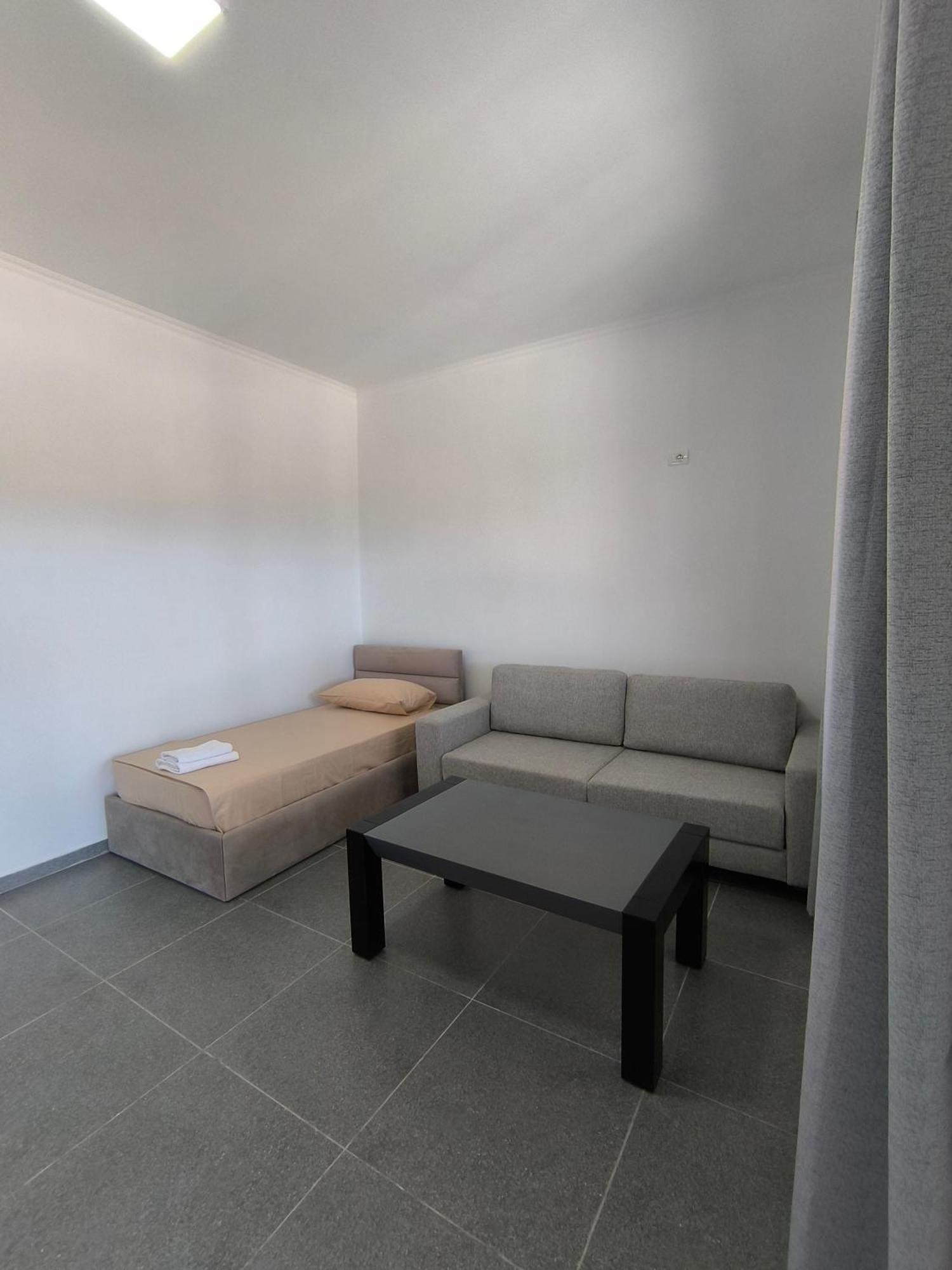 Kaful Apartments Qeparo Bagian luar foto